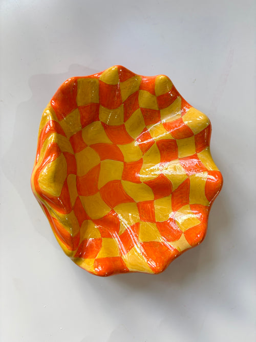 Checkered Clamshell
